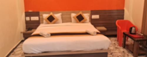 Shrirangapattana Hotel | Tie river side resort