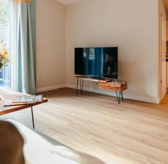 Ratzeburg Apartment | Tien Stuuv