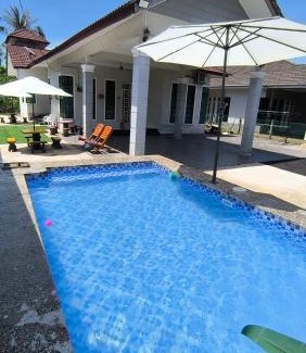 Kampong Raja House | Tiffana Homestay