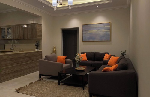 Al Sulimania Apartment | Tiffany New Two-bedroom Apartment with Balcony