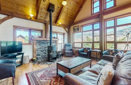 Chelan House | Tift Lake House