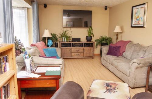 Yellowknife Bed & Breakfast | Tiga Bed and Breakfast