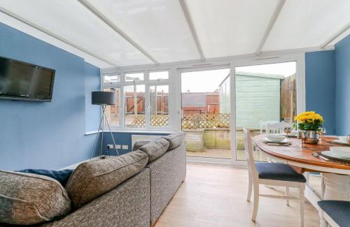 Stevenage Apartment | Tiger House Stevenage 5 Bed 4 Bath Group Bookings