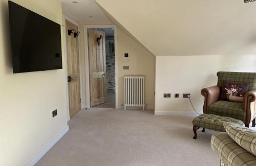 Killin House | Tigh Muileann