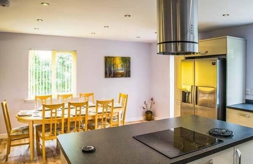 Aultbea Cottage | TIGH NA SITH, pet friendly, country holiday cottage in Aultbea