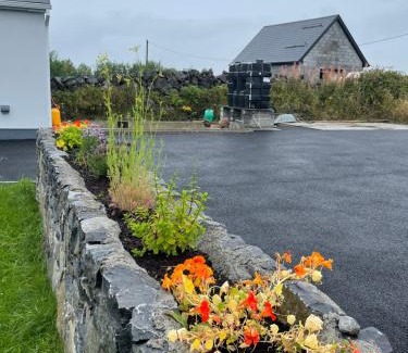 Kinvara Apartment | Tigh Noor - Escape to Kinvara by the sea!