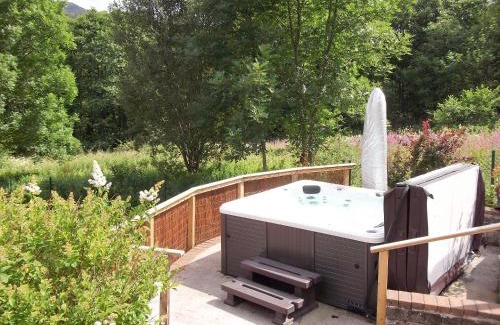 Strathyre House | Tigh Raineach