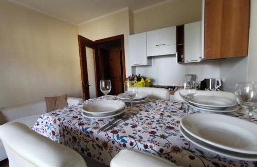 Gardola Apartment | Tignale - Appartement BELVEDERE ALLEGRA 101 - Ferienwohnung am Gardasee mieten