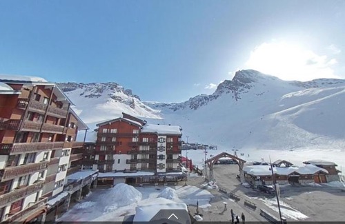 Val Claret Apartment | Tignes rond point des pistes vue panoramique au soleil