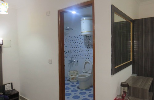 Nishat-Shalimar Hotel | TIH Hotel Ash Vale