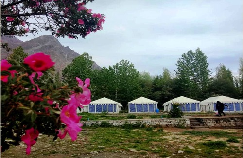 Hundar RV Rental | TIH Julley World Camp