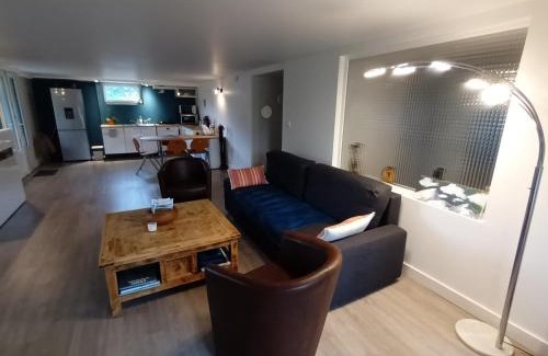 Craponne Apartment | Tik69