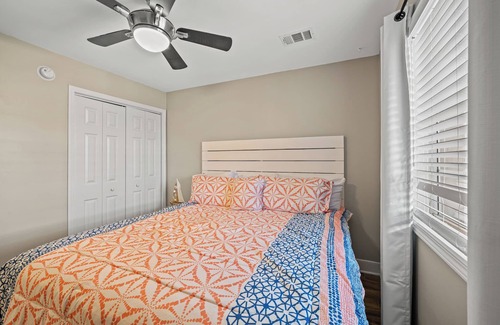 Cherry Grove Beach Condo | Tilghman Shores A2 - Newly Renovated 1 Bedroom Condo - Close to Beach - Pool - Lake View