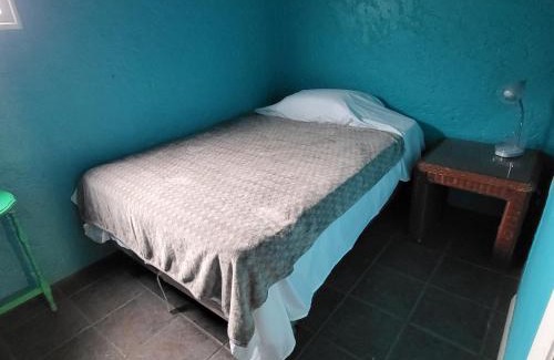 Anna's Retreat Hostel | Tillett Gardens Guest House & Hostel