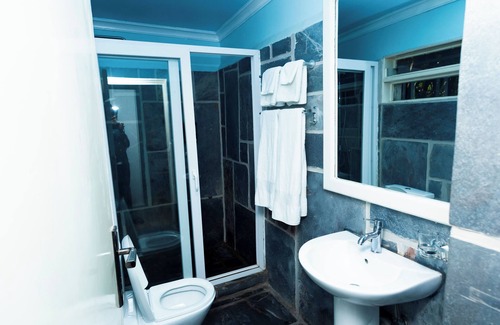 Ruhengeri House | Tiloreza Volcanoes Ecolodge