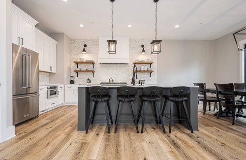 McHenry Cottage | Timber Ridge Haus