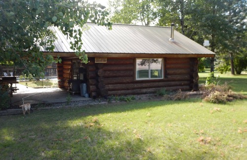 Winthrop Cabin | Timber Wolf Cabin: One Bedroom