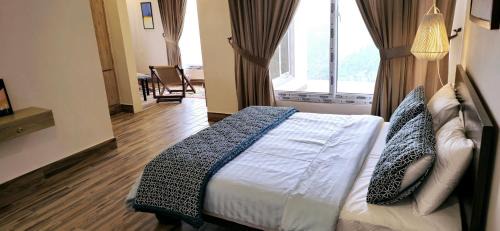 Dhirkot Villa | Timbergrove Villa
