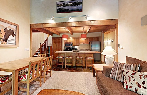 Snowmass Village Condo | 🌲Timberline A3G Standard 1-Bedroom + Loft ~Hot Tub~Pool~WiFi~Ski-in/out~Local Shuttle🌲