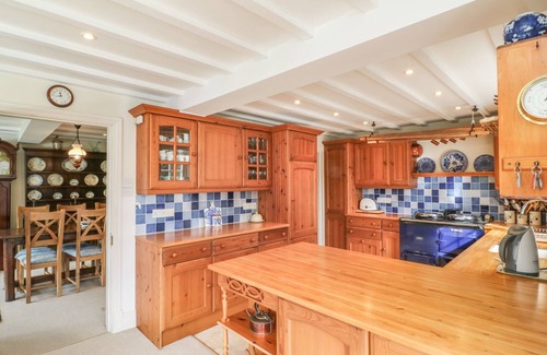 Newton Ferrers Cottage | Timbers