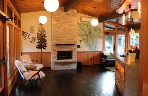Downtown Eugene Hotel | Timbers Inn