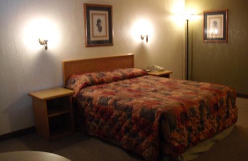 Bigfork Hotel | Timbers Motel
