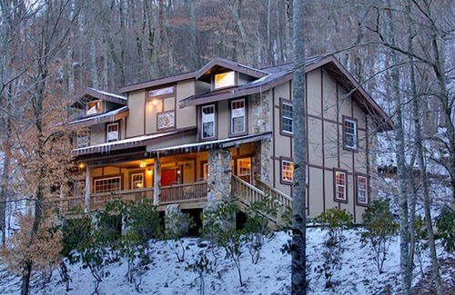 Mars Hill Cabin | Timberwolf Lodge in Mars Hill