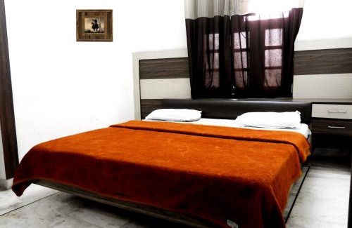 Jalandhar Hotel | Time Square Guest House