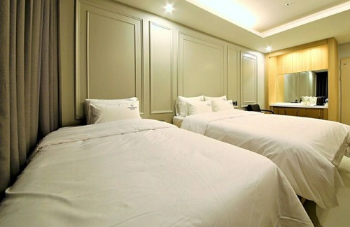 Yangsan Hotel | Time Square Hotel