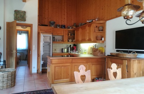 Litziruti House | Time to relax - Wonderful apartment with balcony and fireplace