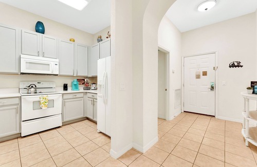 Bahama Bay House | Timeless Magic at Bahama Bay – Elegant 3 BDR, Resort Perks! Close to Theme Parks