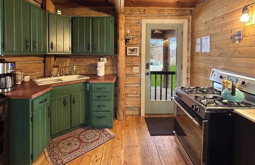 Mesa Cabin | Timeless Mesa Hideaway Fall Colors