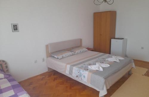 Rana House | Tina Rooms