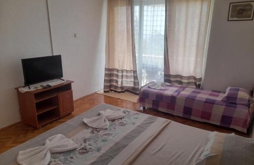 Rana House | Tina Rooms