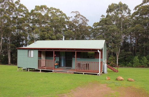 North Walpole Cabin | Tinglewood Cabins