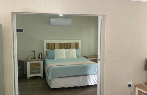 Pennington Apartment | Tinroofs Cottage