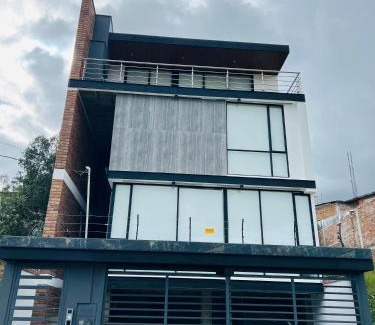 Loja Apartment | Tinta & hierro suite 1