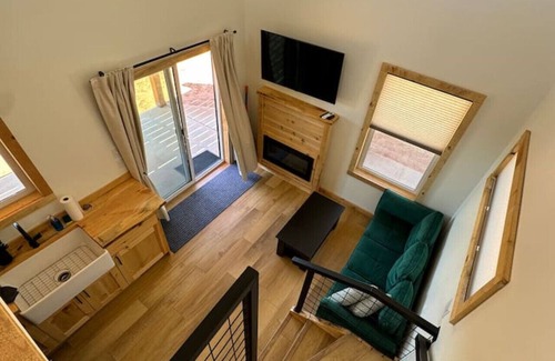 Kanab Cabin | Tiny Cabin, #1 Lamb Point View @ The Cedars