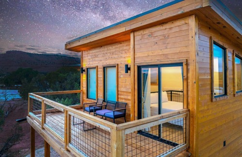 Kanab Cabin | Tiny Cabin, #3 Arizona Strip View @ The Cedars
