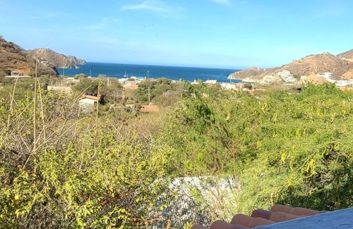 Taganga House | tiny cabin near the beach