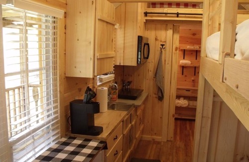 Elizabethton Cabin | Tiny Cabin on Watauga River in Elizabethton TN 1000 feet of private river front!