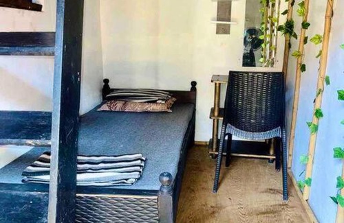 Malpe Ski Chalet | Tiny Cottage