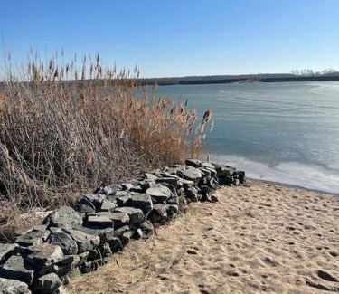 Lobnitz House | Tiny Ferienhaus Oskar 100m Entfernt zum See Strand