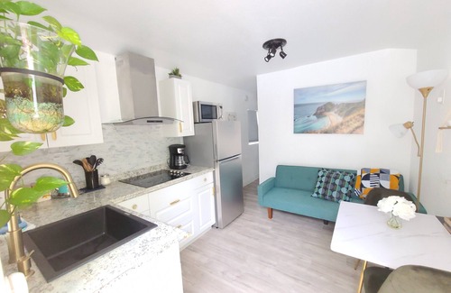 Longwood Cottage | Tiny Hidden Cottage