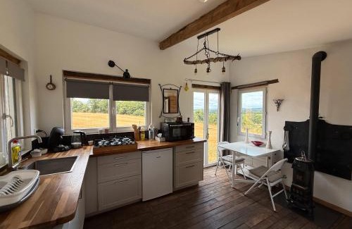 Champsac House | Tiny house bord de l'étang - Iri