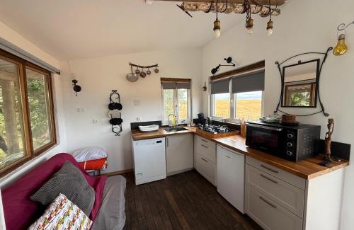 Champsac House | Tiny house bord de l'étang - Iri