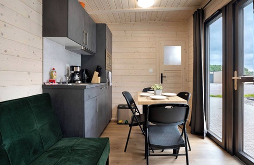 Lichterfeld-Schacksdorf Apartment | Tiny House ‘Christoph’ with direct lake view, terrace, sauna and direct access to the lake