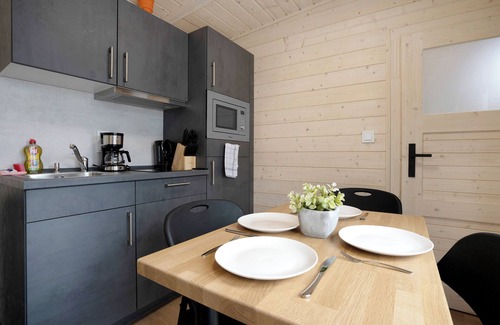 Lichterfeld-Schacksdorf Apartment | Tiny House ‘Christoph’ with direct lake view, terrace, sauna and direct access to the lake