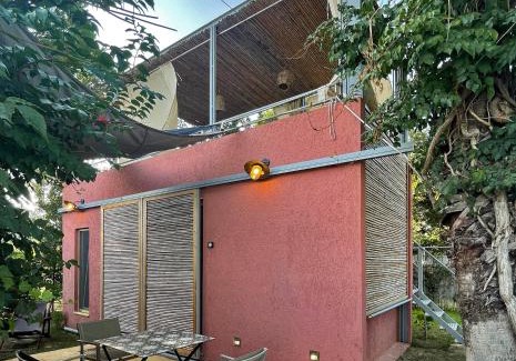 Kourouta House | Tiny House-Designed for rest, built for two