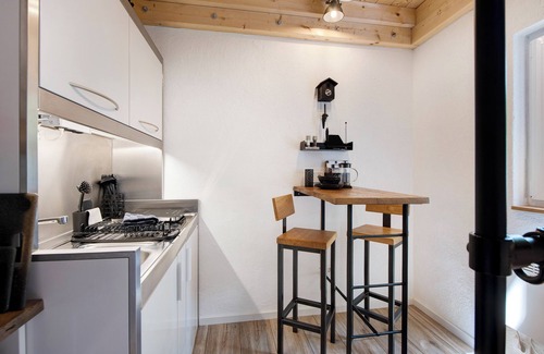 Griessen House | Tiny House 'Gutenburgturm 18qm auf 3 Etagen' with Private Terrace and Wi-Fi